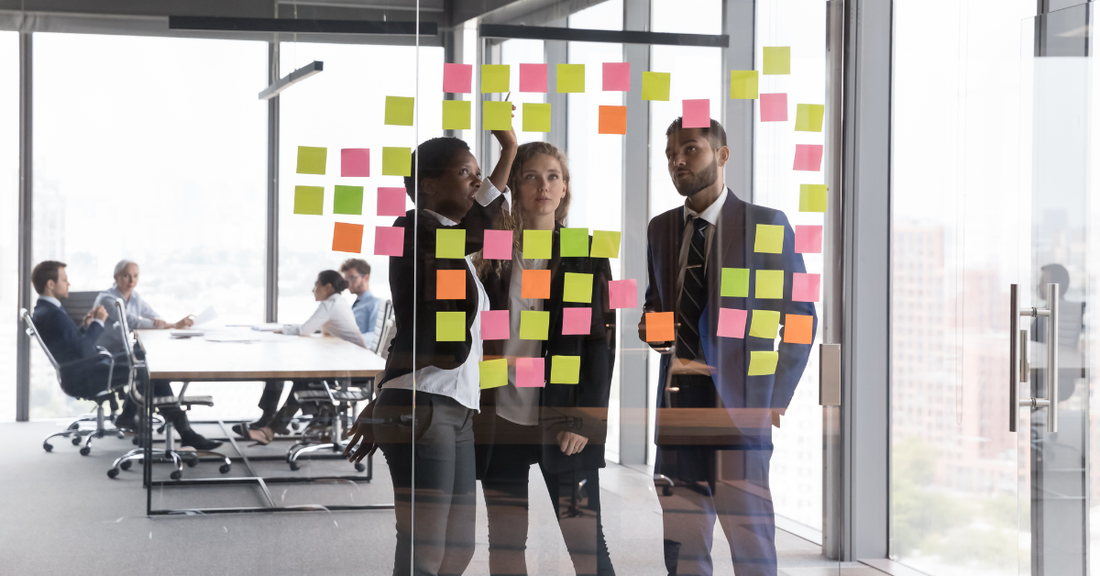 Using Simulation and Games to Train Project Leaders