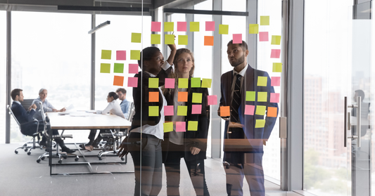 Using Simulation and Games to Train Project Leaders